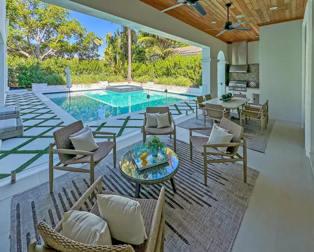 Old Palm Golf Club Residence photo 29