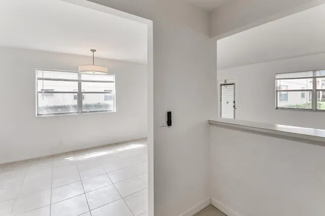 Unit 447-J photo 14