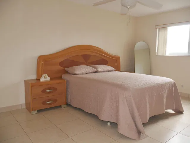 Unit 208 photo 12