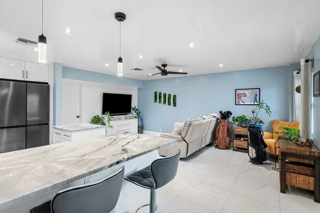 Singer Island Unit 2 photo 7