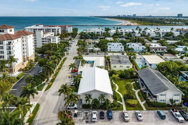 Singer Island Unit 2 photo 12