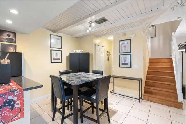 Residence photo 12
