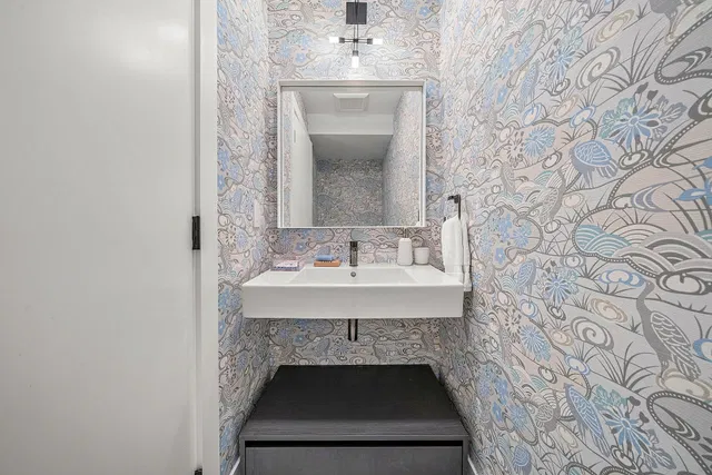 Palm Trail Delray Beach Residence photo 18