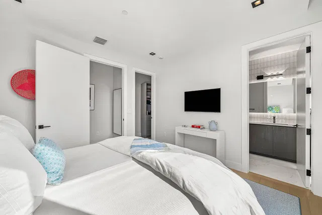 Palm Trail Delray Beach Residence photo 27