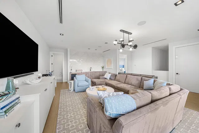 Palm Trail Delray Beach Residence photo 37