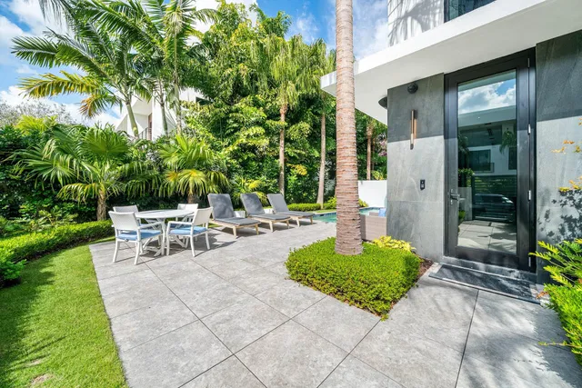 Palm Trail Delray Beach Residence photo 45