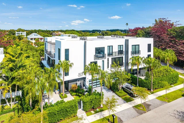 Palm Trail Delray Beach Residence photo 52