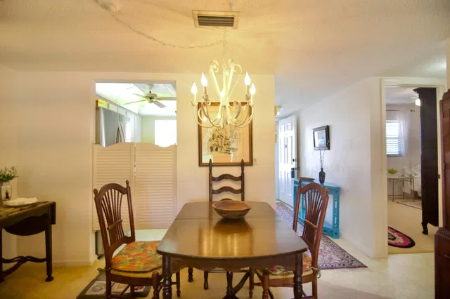Unit 289 photo 7