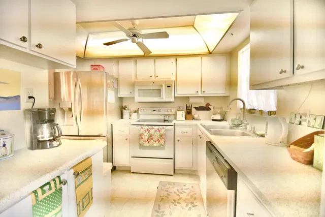Unit 289 photo 11