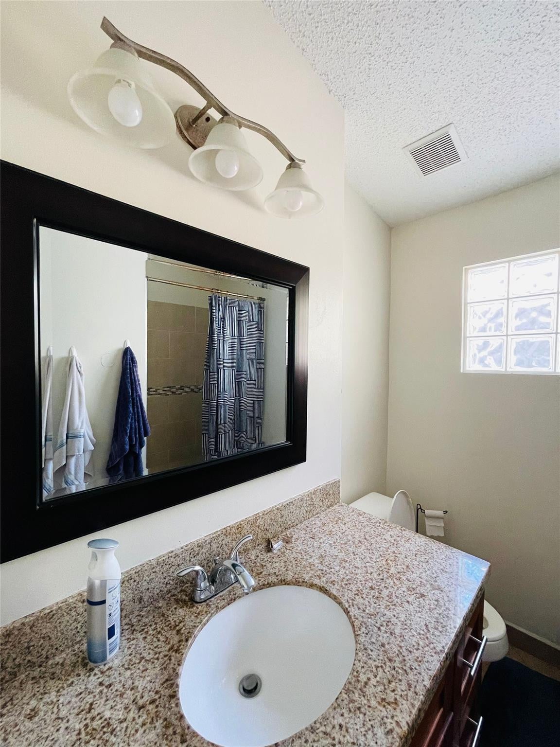Residence photo 9