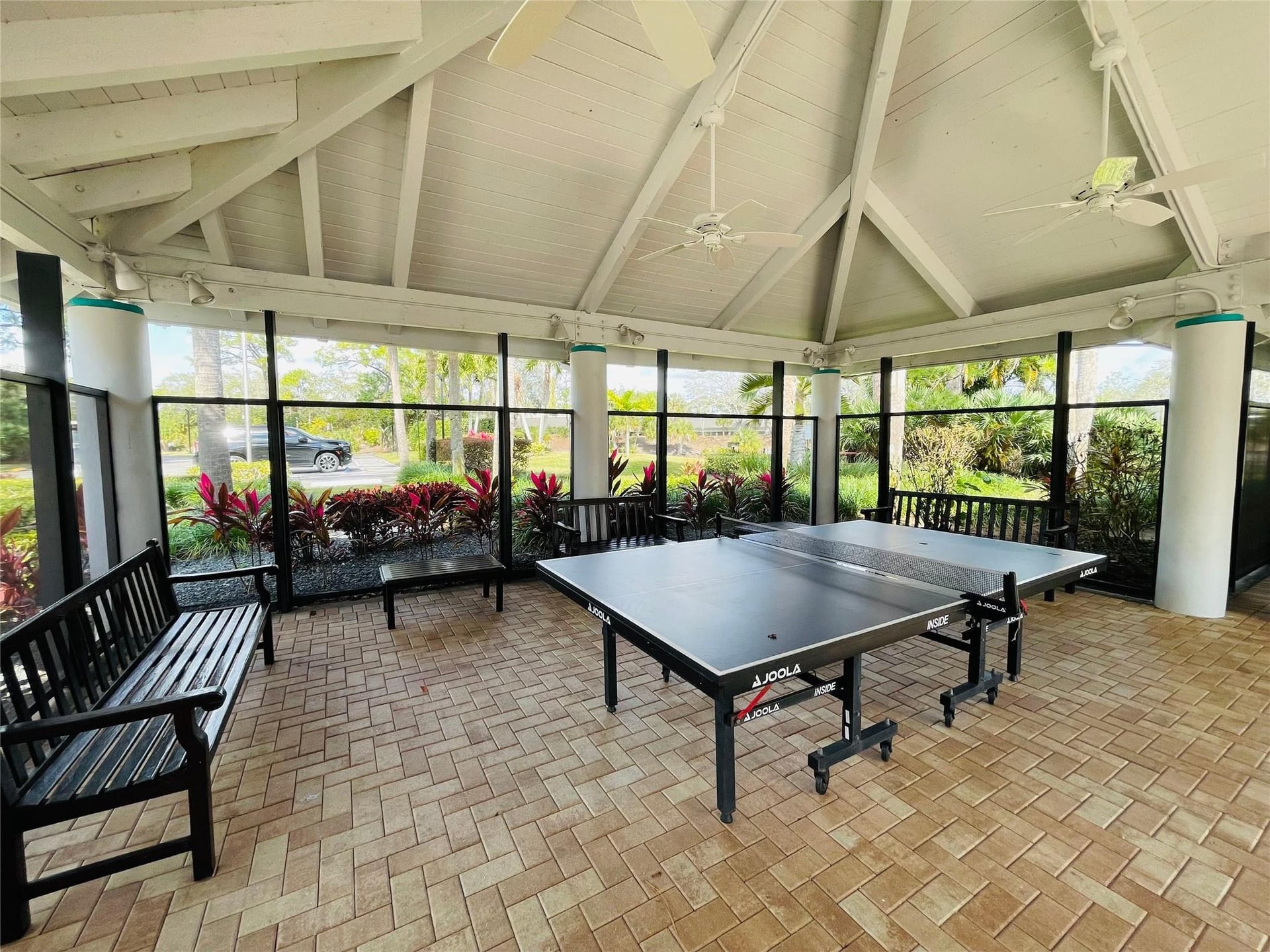 Residence photo 29