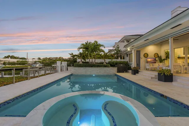 Admirals Cove Residence photo 3