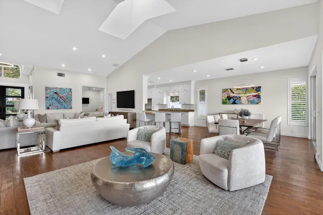 Admirals Cove Residence photo 15