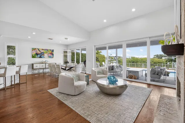 Admirals Cove Residence photo 17