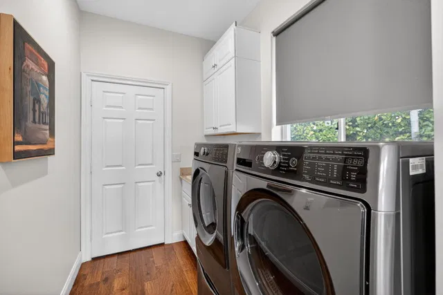 Admirals Cove Residence photo 26