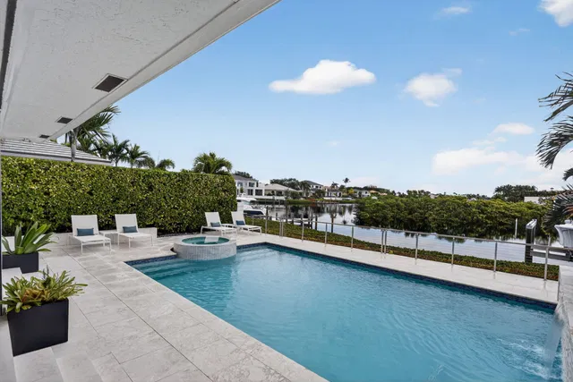 Admirals Cove Residence photo 30