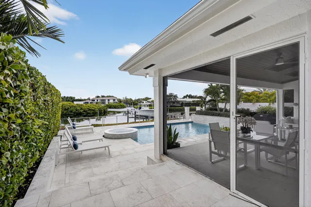 Admirals Cove Residence photo 33