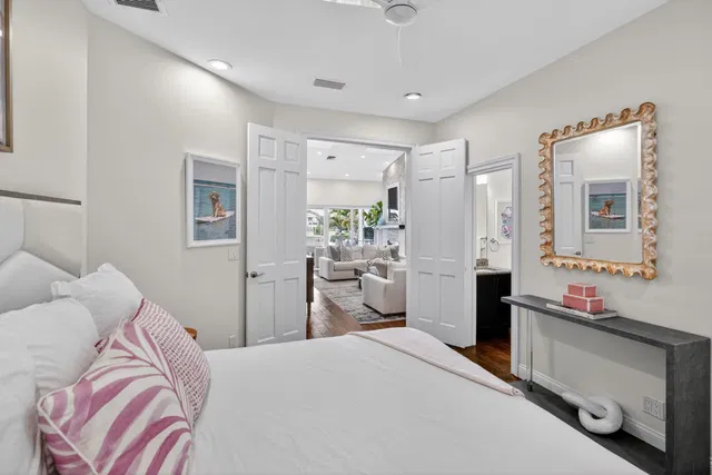 Admirals Cove Residence photo 47