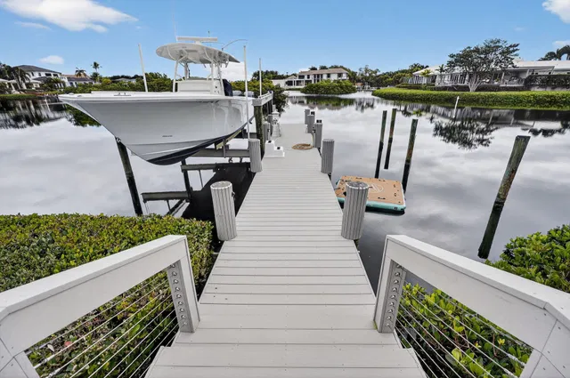 Admirals Cove Residence photo 59