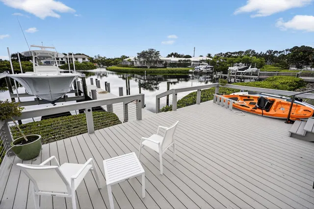 Admirals Cove Residence photo 63