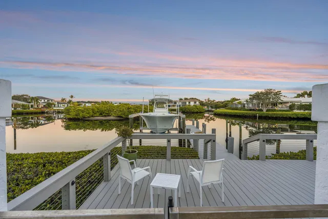 Admirals Cove Residence photo 95