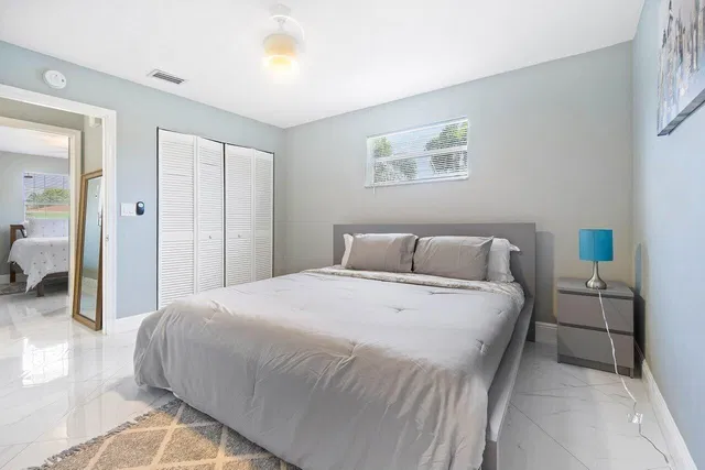 Residence photo 22