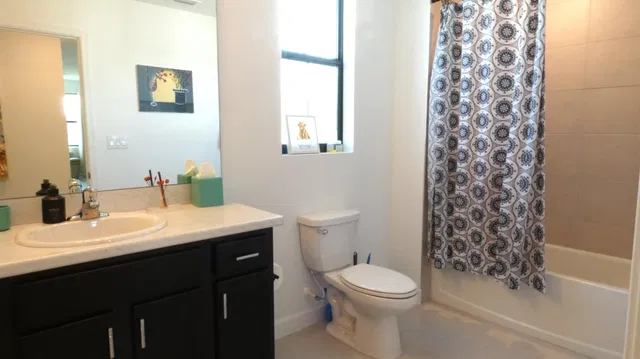 Unit C6 photo 17