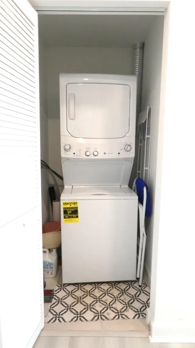 Unit C6 photo 18