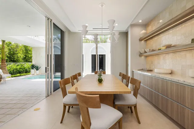 Palm Trail Delray Beach Residence photo 14