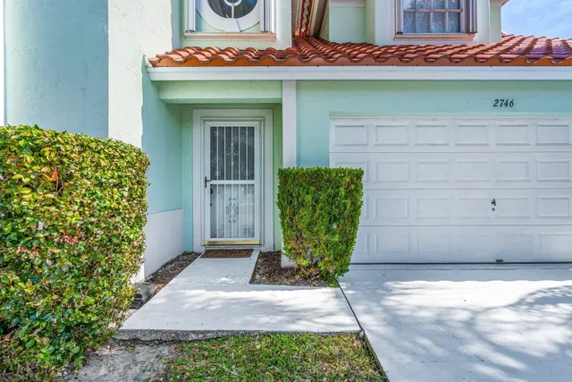 Residence photo 25