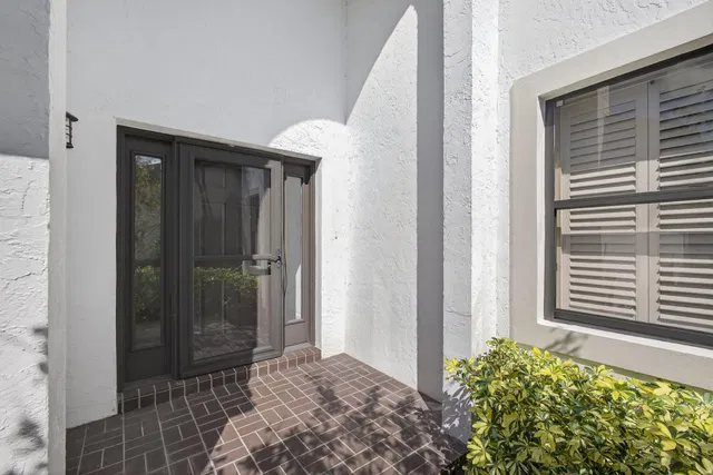 Jonathan's Landing Jupiter FL Unit 108 photo 2