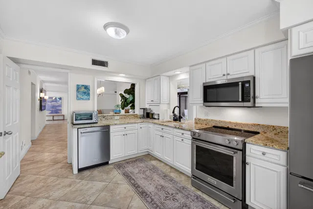 Jonathan's Landing Jupiter FL Unit 108 photo 12