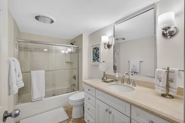 Jonathan's Landing Jupiter FL Unit 108 photo 28