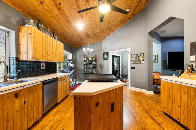  Residence photo 23