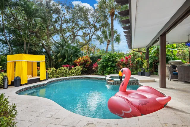 Palm Trail Delray Beach Residence photo 35