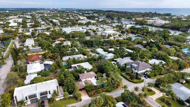 Palm Trail Delray Beach Residence photo 38
