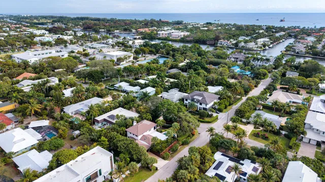 Palm Trail Delray Beach Residence photo 42