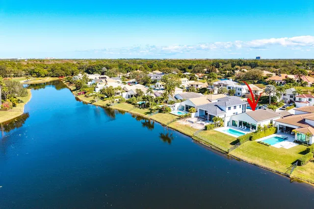 Frenchman's Creek Residence photo 2