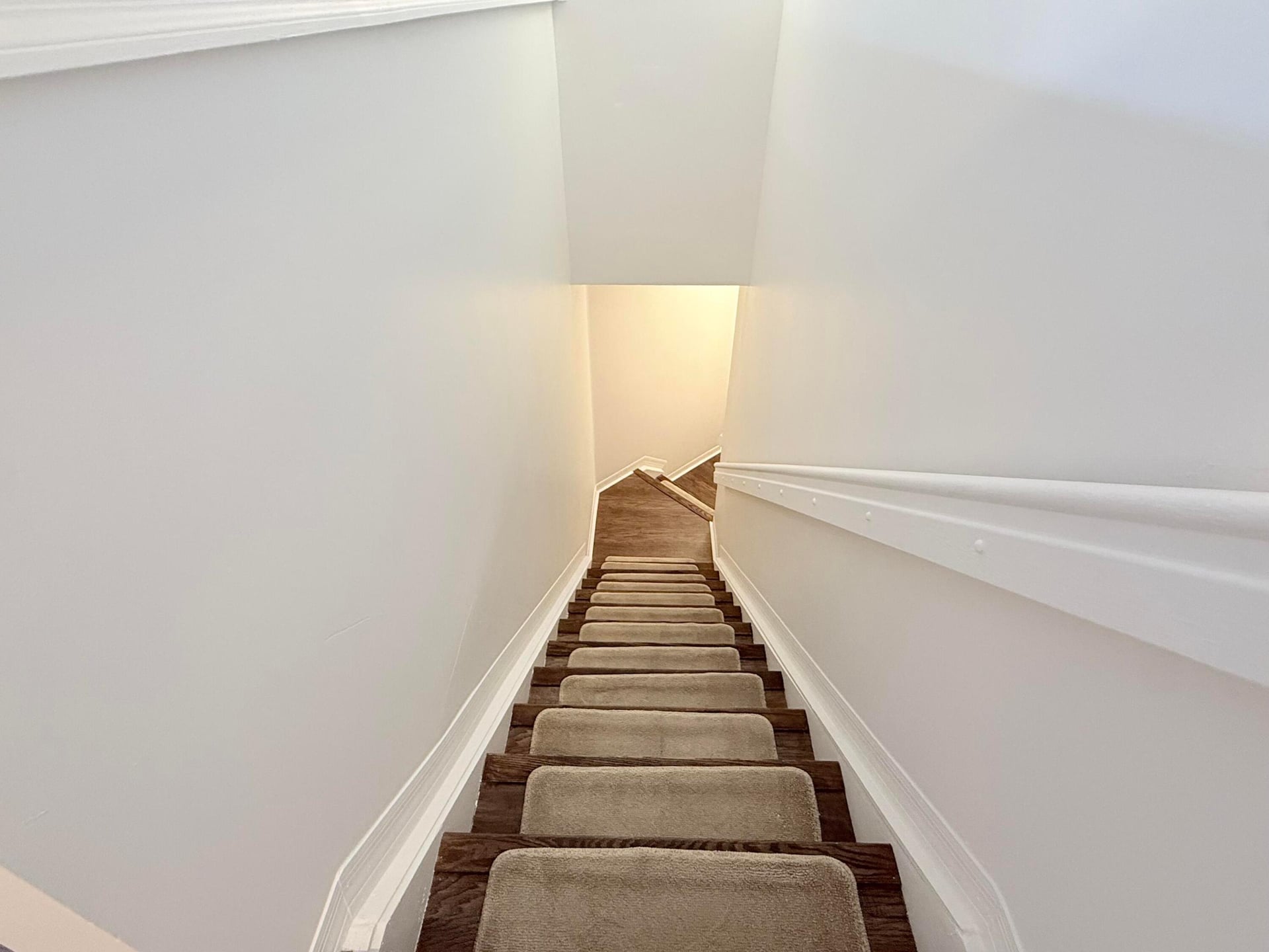 Unit 918 photo 15