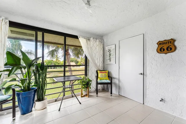Unit 204 photo 31