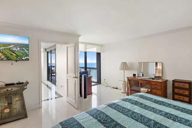 Eastpointe Singer Island Unit 19e photo 9