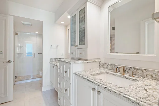 Eastpointe Singer Island Unit 19e photo 10