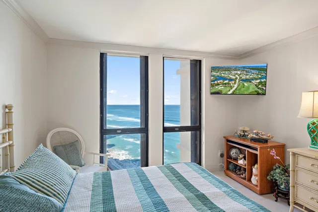 Eastpointe Singer Island Unit 19e photo 12