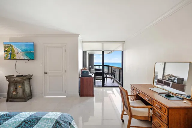 Eastpointe Singer Island Unit 19e photo 14
