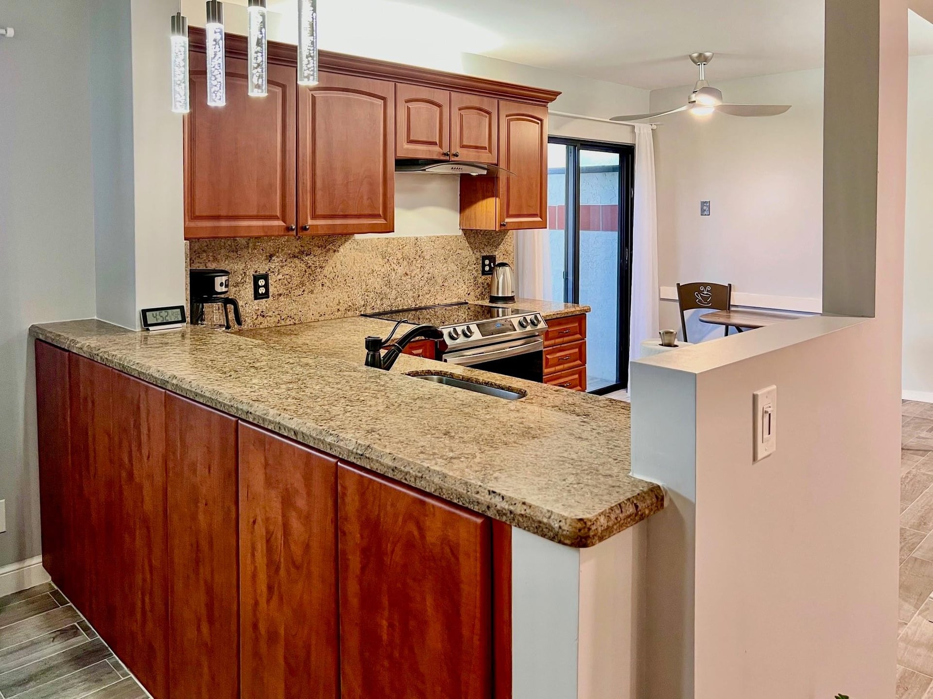 Unit 102 photo 15