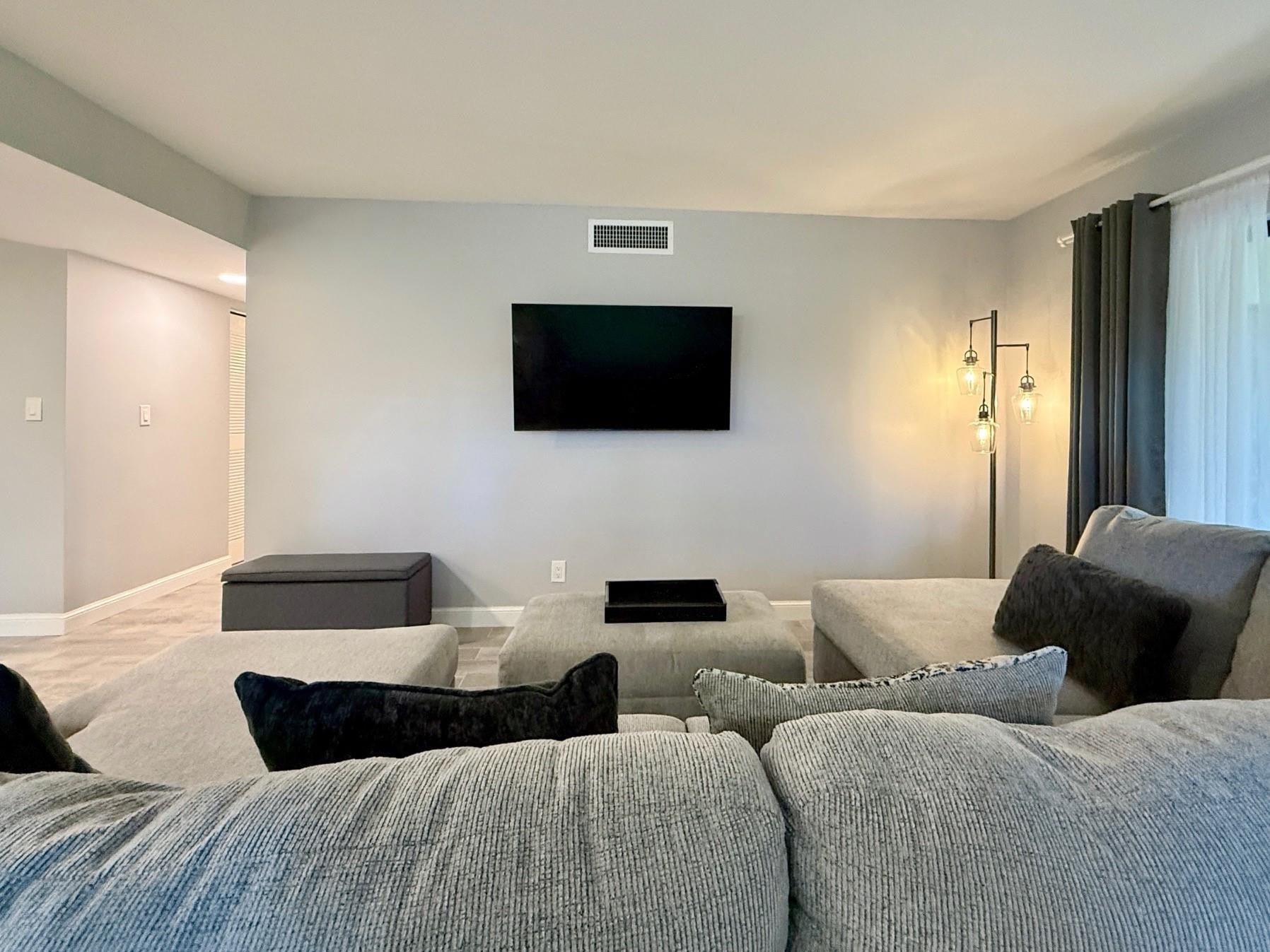 Unit 102 photo 19