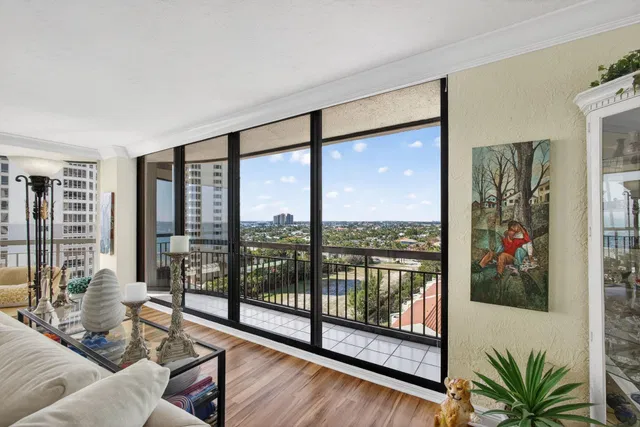 4000 N Ocean Singer Island Unit 904 photo 19