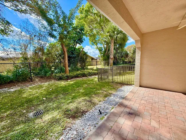Old Palm Golf Club Residence photo 11