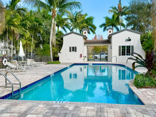 Old Palm Golf Club Residence photo 29