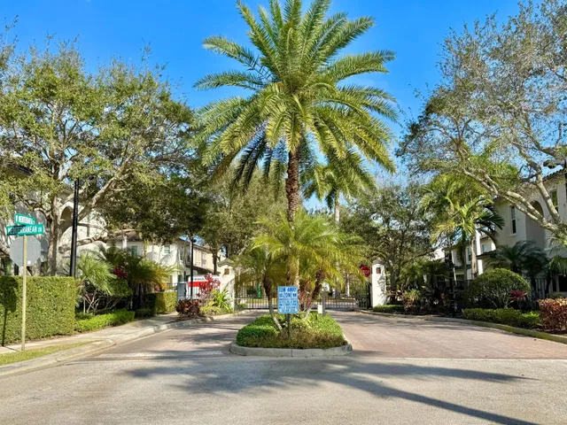 Old Palm Golf Club Residence photo 34